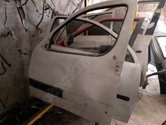 Peugeot partner sağ ön kapı
