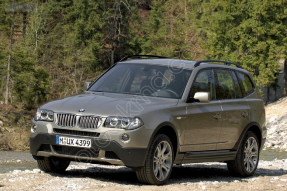BMW X3 ÖN CAM