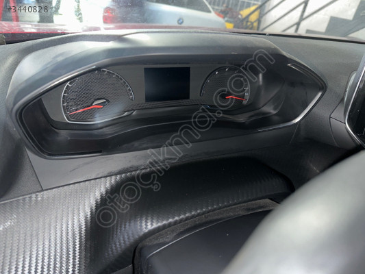 Peugeot 2008 gösterge saati