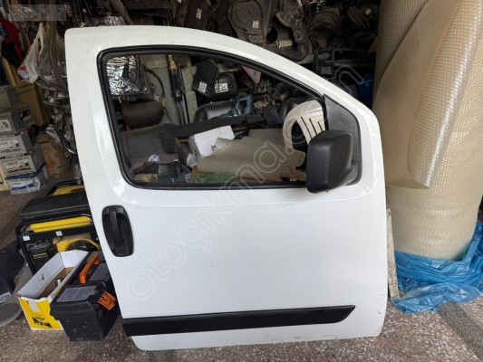 PEUGEOT BİPPER SAĞ ÖN KAPI KİLİDİ 08-25 MODEL