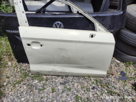 Audi A3 hatchback sağ ön kapı