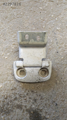 PEUGEOT BOXER SOL ARKA KAPI MENTEŞESİ