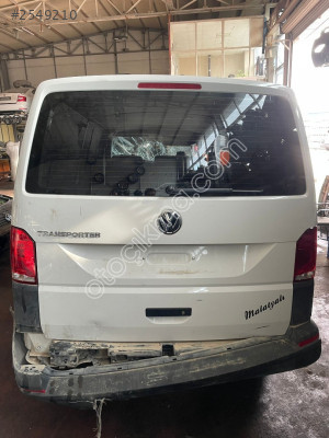 T7 Transporter Bagaj Kapagı Çıkma beyaz - Volkswagen  Orijinal Çıkma Yedek Parça Ankara