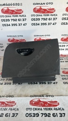 FORD FOCUS 2 TORPİDO KAPAGI