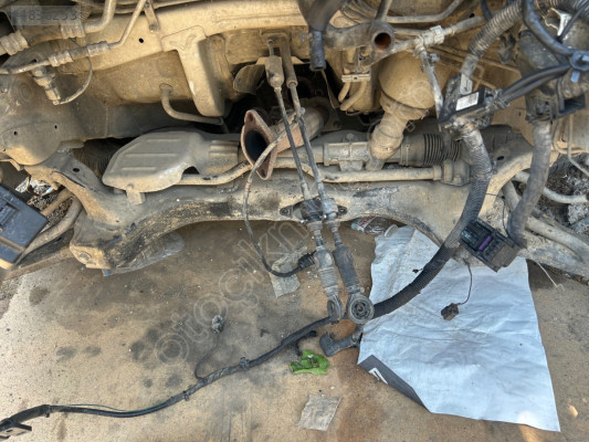 Hyundai Accent Blou motor Traversi