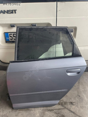 AUDİ A3 SPORTBACK SOL ARKA KAPI ORJİNAL ÇIKMA