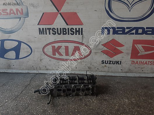 Toyota corolla efsane kasa 1.3 enjeksiyonlu silindir kapagı