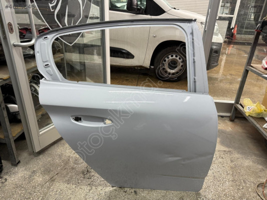 PEUGEOT 308 SAĞ ARKA KAPI