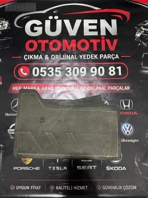Opel Corsa F motor üst kapağı