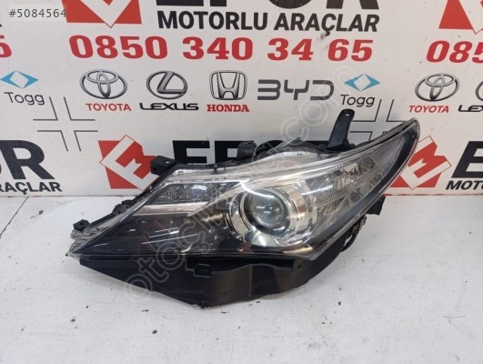 TOYOTA AURİS SOL FAR ÇIKMA ORİJİNAL PARÇA