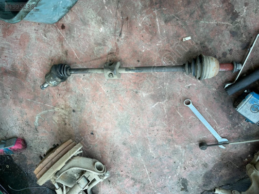 FORD ESCORT SAĞ AKS