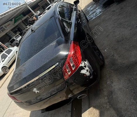 Peugeot 508 arka tampon