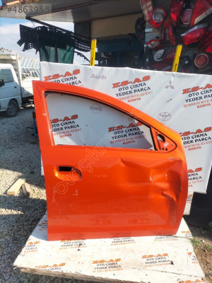 DACİA SANDERO SAĞ ÖN KAPI ÇIKMA ORJİNAL