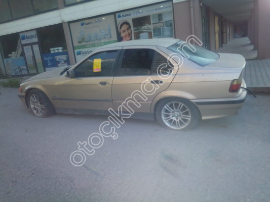 Bmw e36 sol ön kapı