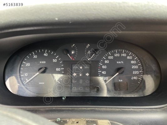 RENAULT MEGANE 1 GÖSTERGE SAATİ
