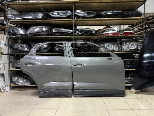 AUDİ Q3 SPORTBACK SAĞ ARKA KAPI ÇIKMA