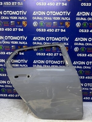 VOLKSWAGEN GOLF 8 SAĞ ARKA KAPI