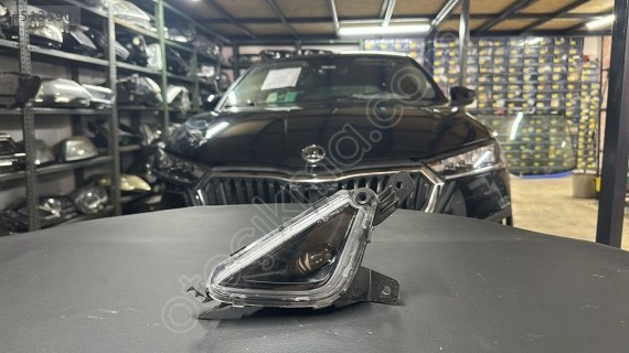 CUPRA FORMENTOR SOL SİS MERCEKLİ ORJİNAL ÇIKMA