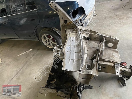 Fiat Doblo 2 Sol Ön Çeyrek Şase - Orijinal Çıkma Parça