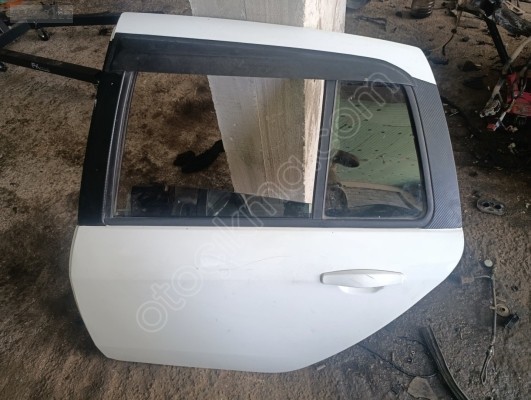 Renault Clio symbol sol arka kapı