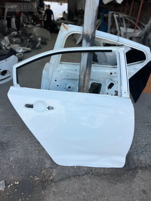 2021 Model Toyota corolla çıkma arka sağ kapı