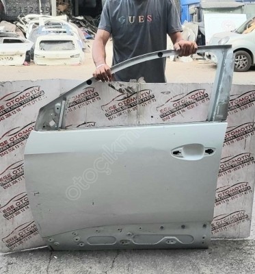PEUGEOT 3008 BEYAZ SOL ÖN KAPI ORJINAL