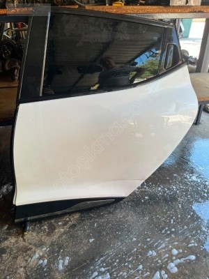 RENAULT CLİO 4 SOL ARKA KAPI