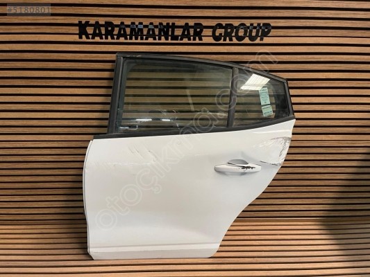 RENAULT TALİANT SOL ARKA KAPI DOLU ORJİNAL