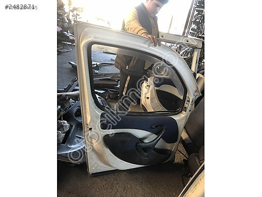 Fiat Doblo Modeli İçin Sol Ön Kapı Çıkma Parçası