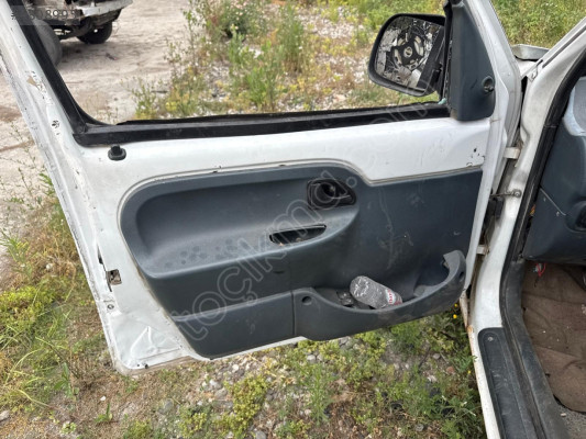 RENAULT KANGOO SOL ÖN KAPI DÖŞEMESİ 98-08 MODEL