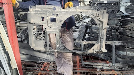 PEUGEOT PARTNER 2006-11 ÖN PANEL