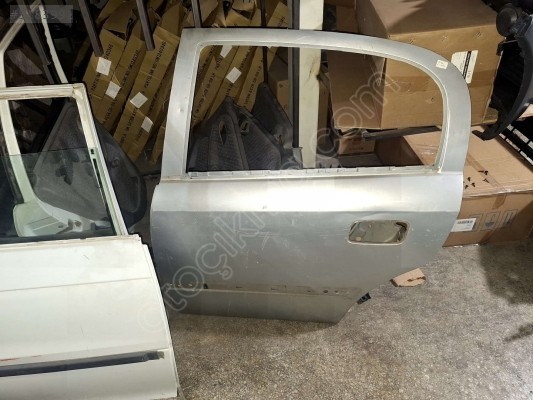 ÖZMEN OPEL ASTRA G ÇIKMA SOL ARKA KAPI