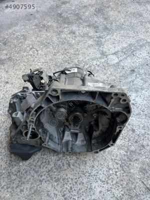 RENAULT CLİOO 0.9 ŞANZIMANN KOMPLE