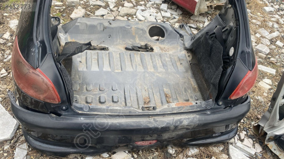 Peugeot 206 arka kesme