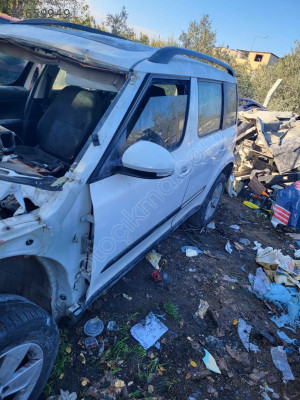 SKODA YETİ SOL ÖN KAPI SOL ARKA KAPI
