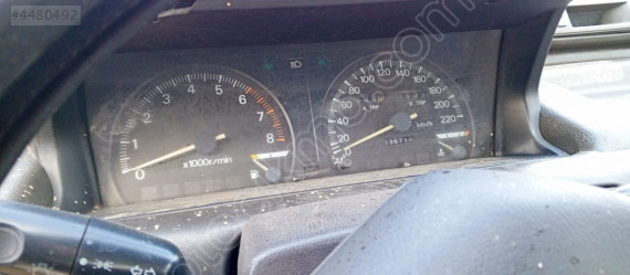 90 model Mitsubishi galant km saati