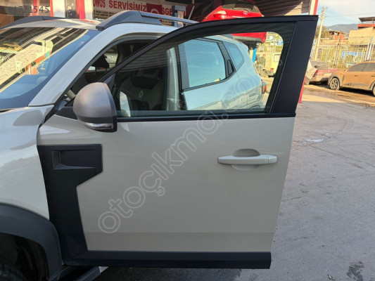 2024 Renault DUSTER Evolution E-Tech SOL ÖN KAPI