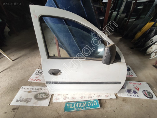 OPEL COMBO C SAĞ ÖN KAPI