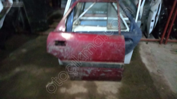 mazda 626 sağ arka kapı