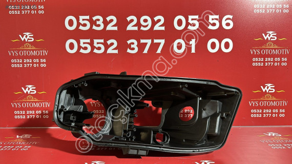 2008-2012 AUDİ A4 B8 SOL FAR KASASI