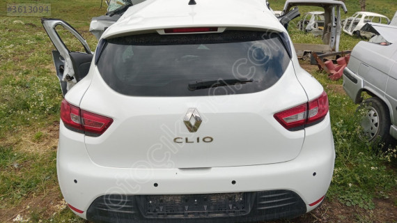 Renault Clio4 arka tampon orijinal hatasız