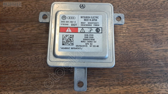 Audi A8 Far Beyni 8K0941597E