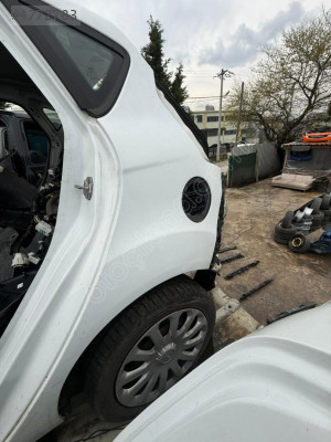 FORD FİESTA SOL ARKA ÇAMURLUK