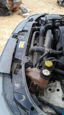 Range rover 2006-2013 ön panel sacı