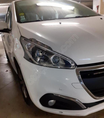Peugeot 208 9809840080 vida
