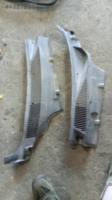 Fiat Doblo ön cam ızgarası