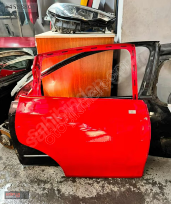 SEAT LEON SAĞ ARKA KAPI ORJİNAL EYUPCAN OTODA