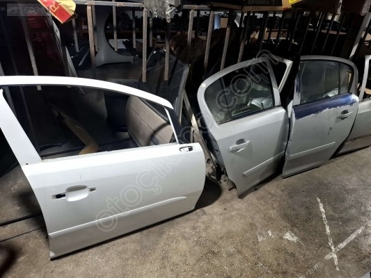 ÖZMEN OPEL CORSA D ÇIKMA SAĞ SOL ÖN ARKA KAPI
