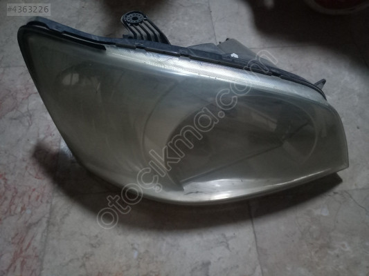 Hyundai  Getz Sağ Ön Far