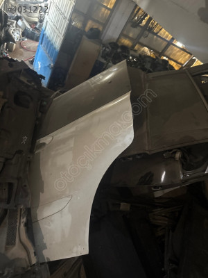 Ford Courier sol raylı kapı boyasız